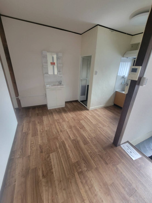 【居間・リビング】 | 寝屋川初町貸家