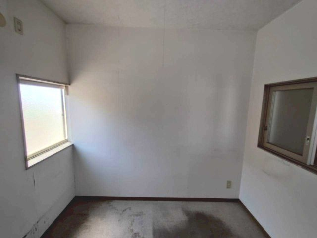 雲谷町　貸店舗事務所の内装