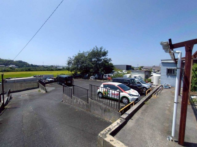 雲谷町　貸店舗事務所の駐車場