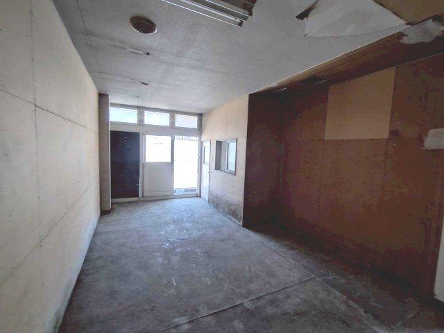 雲谷町　貸店舗事務所の内装