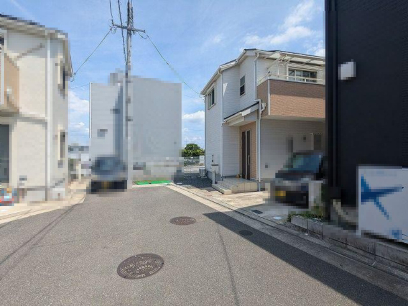 招提大谷2丁目　中古一戸建ての前面道路含む現地写真|■物件内覧・資金計画相談・住宅ローン相談、リフォーム相談、お問合せ受付中■
※当日・翌日のご内覧、ご相談はお電話でのお問合せがスムーズです！