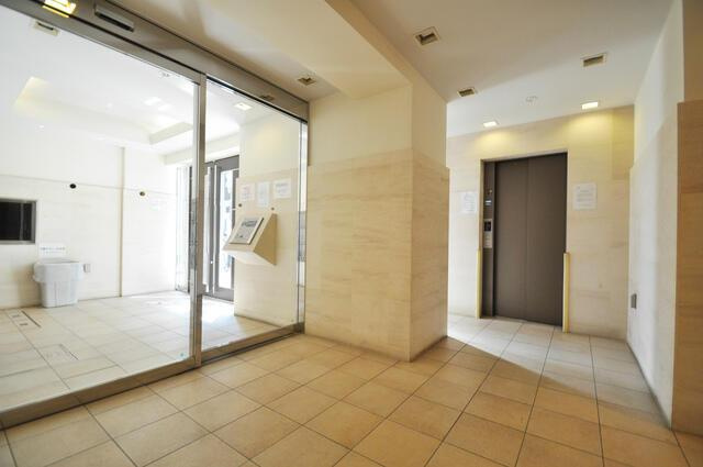 アーデン駒沢大学のロビー|建物の内部です