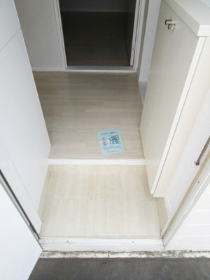 【玄関】 | ブライトヒルズ