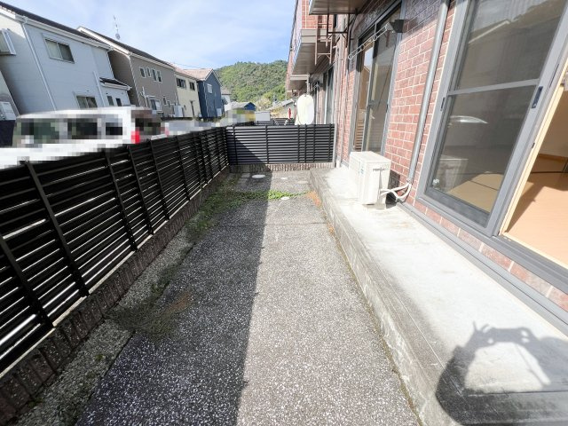 ウエスト孕の庭