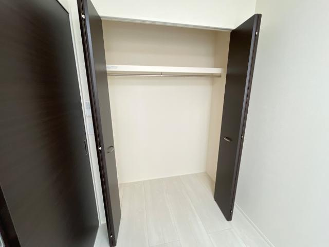 トリコロールⅢの収納|クローゼット/洋室