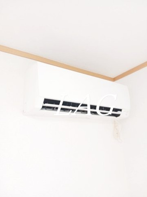 【設備】 | レインボーシャトー | エアコンです。