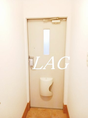 【玄関】 | レインボーシャトー | 玄関です。