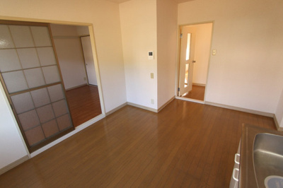 【居間・リビング】 | ハイツ池田A棟