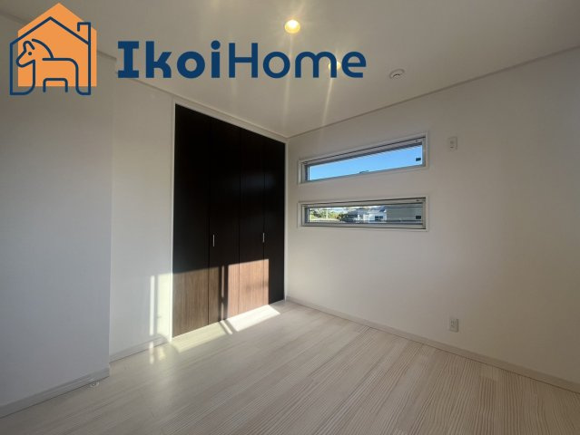 明石市朝霧東町2丁目　新築戸建の子供部屋|◆同社施工例◆年中無休：当日予約可●全居室ペアガラス標準装備。一般の窓ガラスの２倍の断熱効果あり