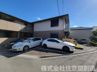 【駐車場】 | ヴィラ・グレイスＡ 