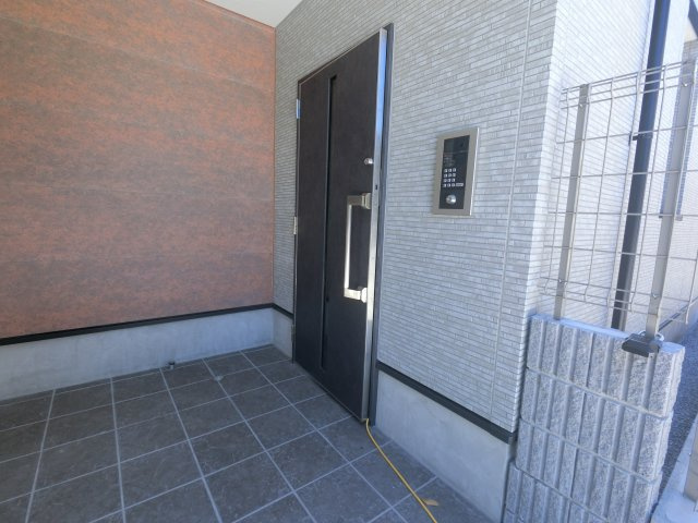 【エントランス】