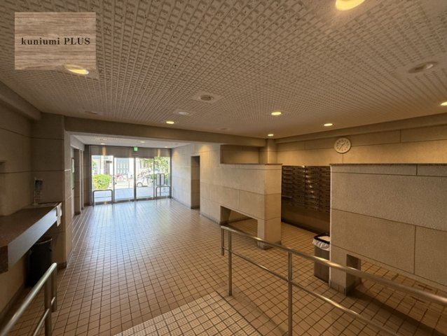 ハイム鴻池のエントランス