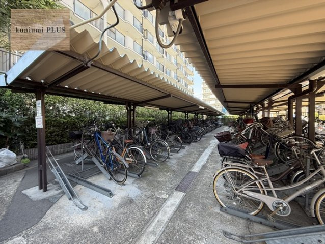 ハイム鴻池の駐輪場