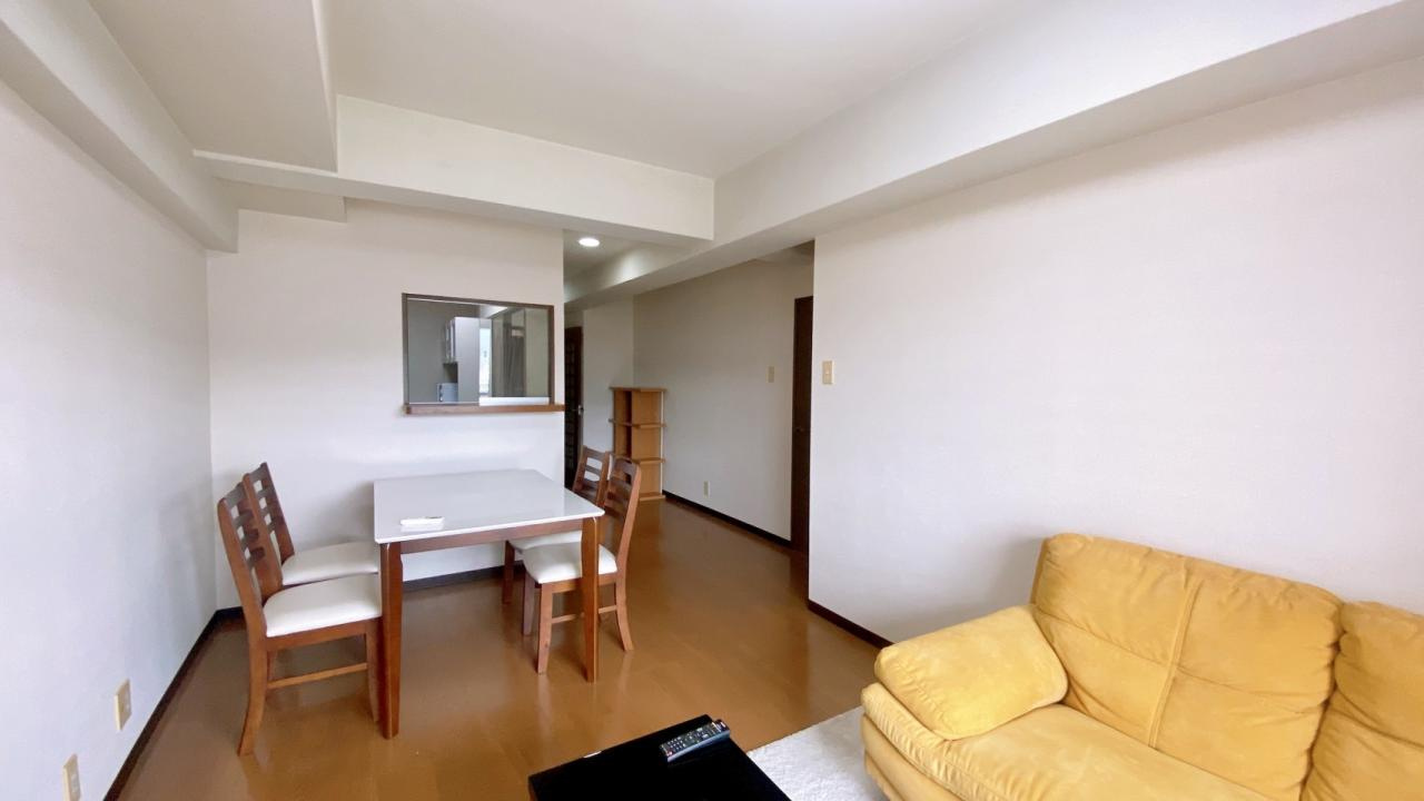 ダイワパレス上町の居間・リビング