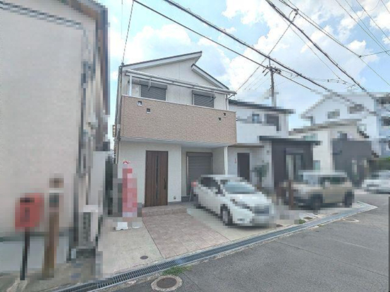 茄子作4丁目　中古一戸建ての外観|新しい生活にいかがでしょうか？外観はお住まいの顔になります。こだわりたいポイントですね。外壁塗装や屋根塗装のご相談も承っております。
■現地内覧・資金計画相談・住宅ローン相談もお問合せ受付中■