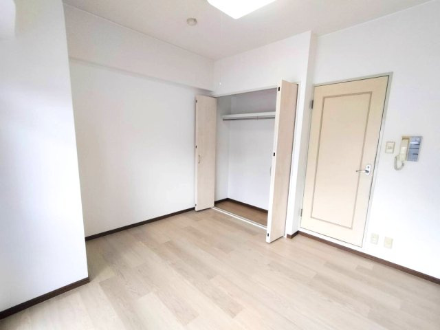 リーグレック元町の居間・リビング