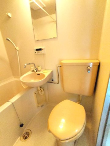 リーグレック元町のトイレ