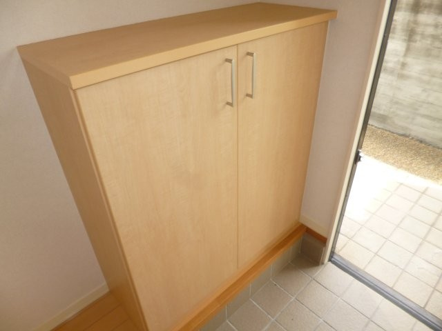 プラージュの内装|シューズボックス