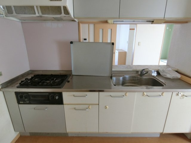 両三柳 中古住宅のキッチン