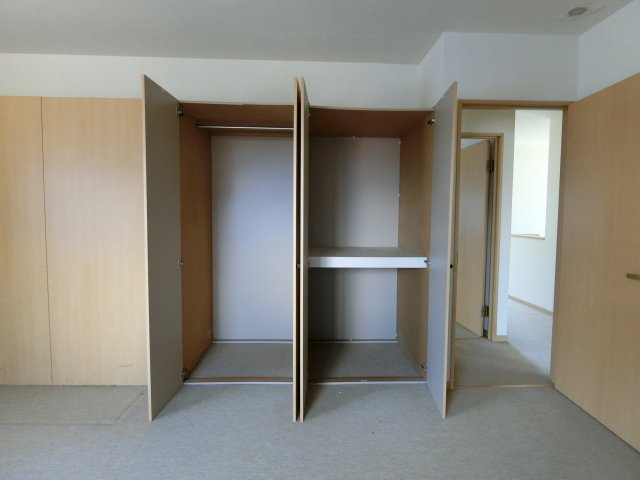 両三柳 中古住宅の収納