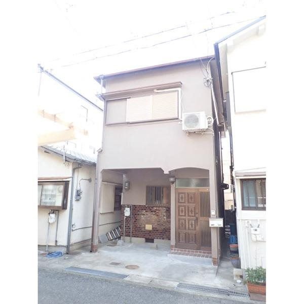 芦屋市朝日ケ丘町の一戸建て
