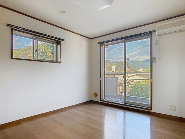 アラモード小白川の居間・リビング