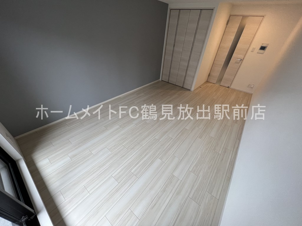 スプランディッド京橋EASTの洋室
