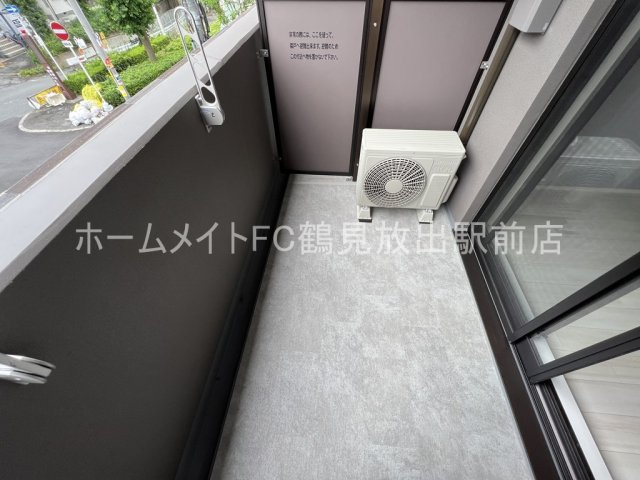 スプランディッド京橋EASTのバルコニー