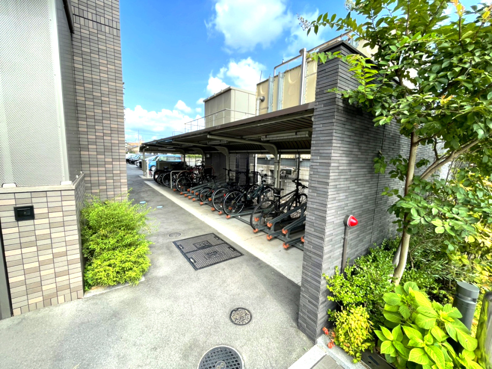 アルファスマート曙町のその他共用部分|駐輪場です♪曙町は自転車があれば商業施設へのアクセスが良好です♪
