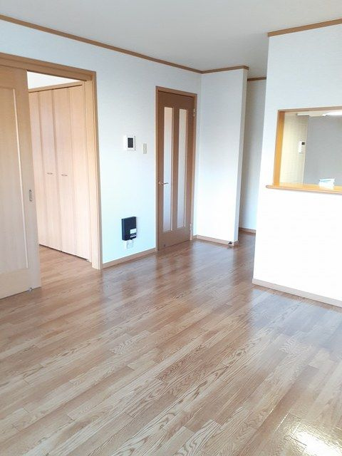 バ－シア　ユ－のその他