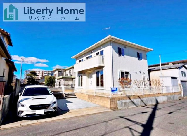 土浦市港町３丁目　中古戸建の駐車場