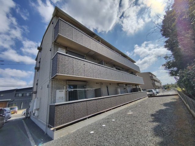 ラヴィーヌみどりのの外観