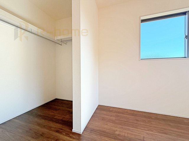 第1石岡市下林　新築戸建て　1号棟の収納|人気のウォークインクローゼット！アウター類はもちろん、季節ものや寝具も収納できます！