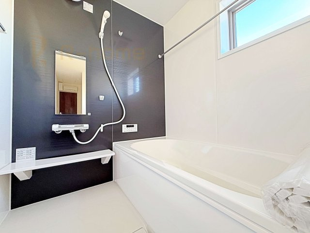 第1石岡市下林　新築戸建て　1号棟の浴室|足を伸ばしてもゆったりできるバスルーム♪機能性も取り入れて使い易さも保証します♪