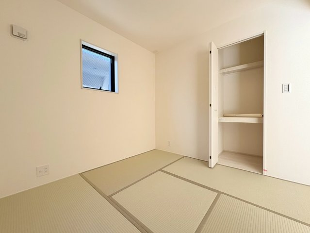 リーブルガーデン　岐阜市敷島町８丁目第２　全２区画分譲の和室|一室あると便利な和室は、ご来客時はもちろん、お子様のお昼寝や遊び場、寝室としてもご利用いただけます。
日本の伝統を引き継ぐ、畳のお部屋は癒しの空間となっています。