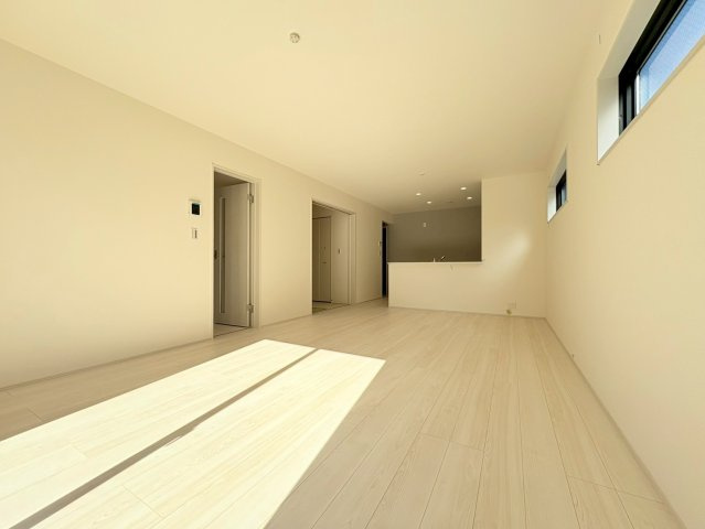 【商談中】リーブルガーデン　岐阜市敷島町８丁目第２　全２区画分譲の前面道路含む現地写真|「現地（2025年10月29日）撮影」　
■前面道路　
■ヤマダ不動産　株式会社リライフ