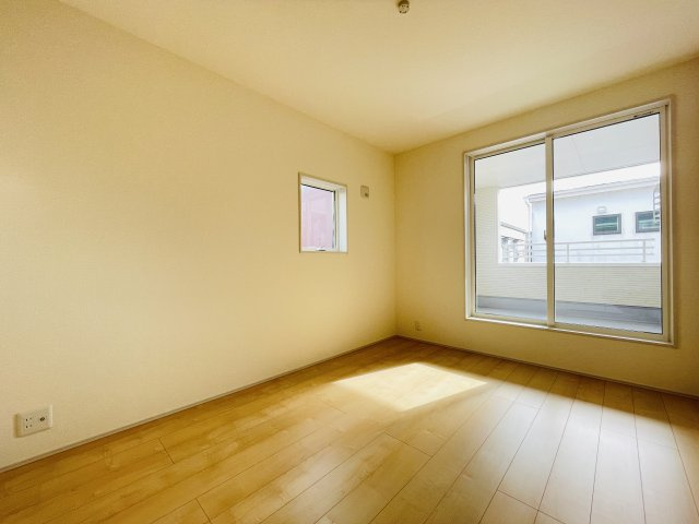 【洋室】 | 熊谷市宮本町第２　Livele Garden.s　新築戸建　全２棟　2号棟