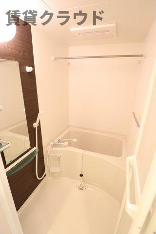 リブリ・シャルマンの浴室