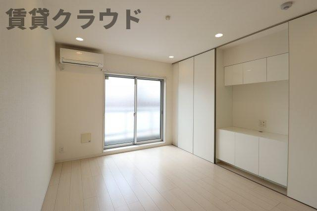 リブリ・シャルマンの寝室|寝室です