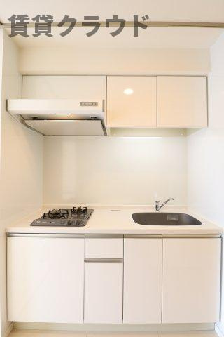 リブリ・シャルマンのキッチン|嬉しいガスコンロ2口付きのシステムキッチンです！