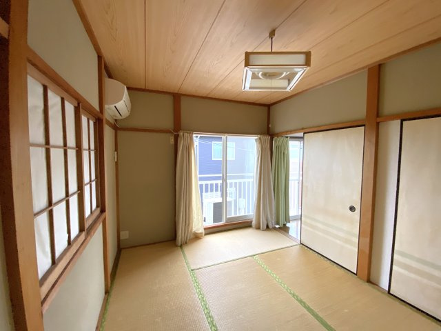 コスモ求名の和室