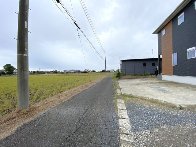 コスモ求名の周辺