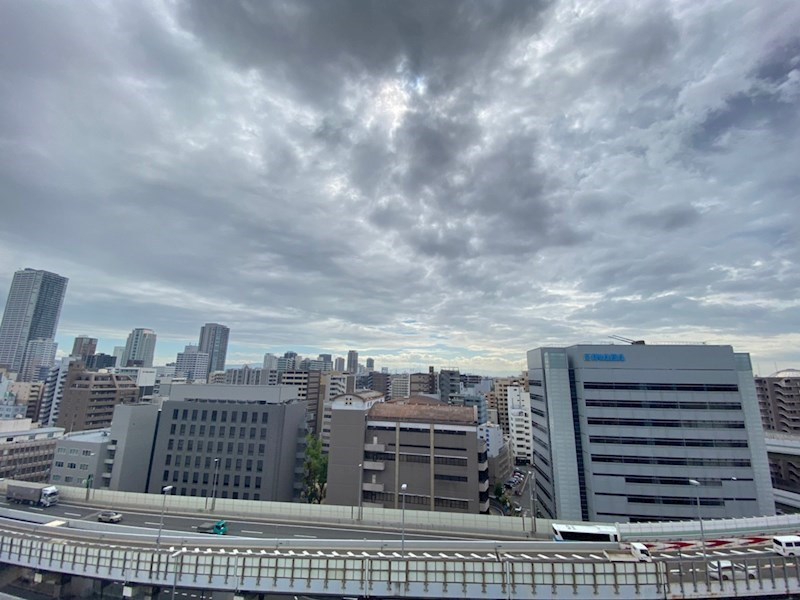 クロスレジデンス阿波座の展望