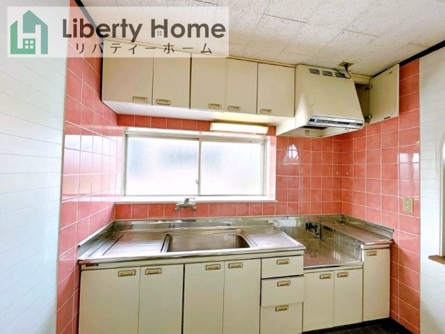 土浦市若松町　店舗住宅のキッチン