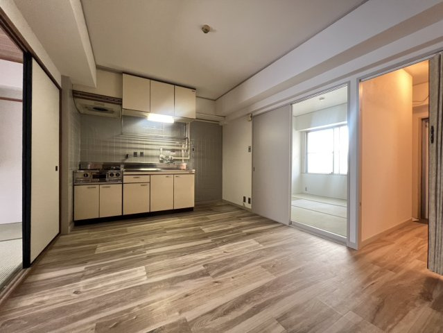 サンロイヤル霞ヶ丘の居間・リビング