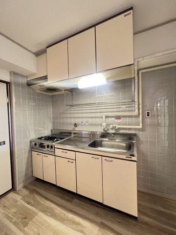 サンロイヤル霞ヶ丘のキッチン