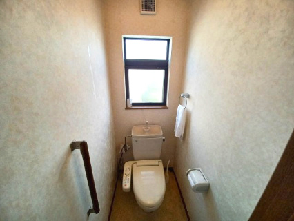 比企郡滑川町みなみ野 中古戸建のトイレ|1階 トイレ