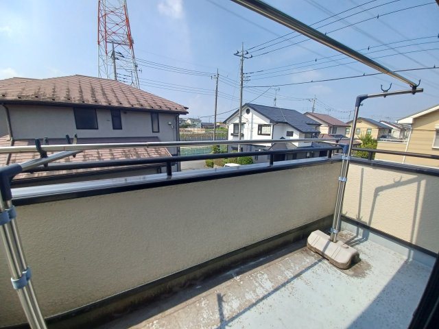 比企郡滑川町みなみ野 中古戸建のバルコニー