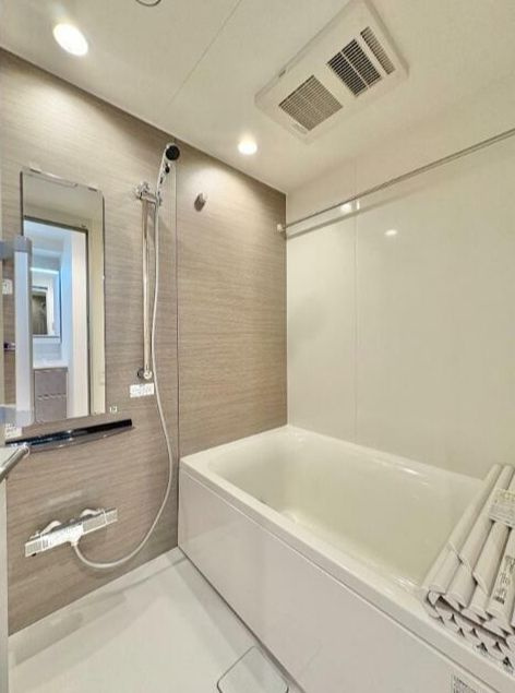 さいたま市浦和区常盤９丁目の賃貸マンションの浴室