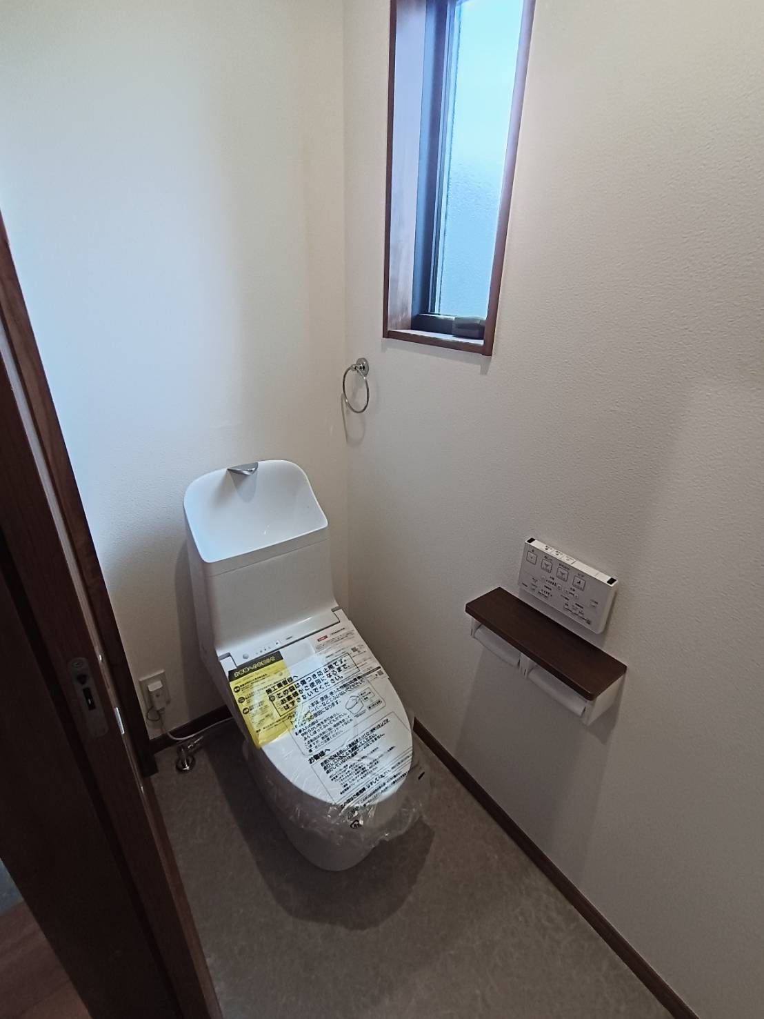 西条市喜多川　建売住宅　4号地のトイレ